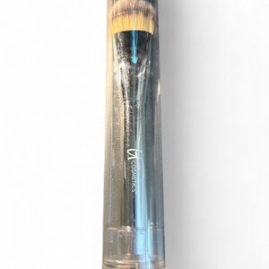 IT Cosmetics Makeup Brush 🆕